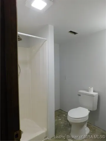 $209,900 | 4592 Highway 160, Salem, IN 47167