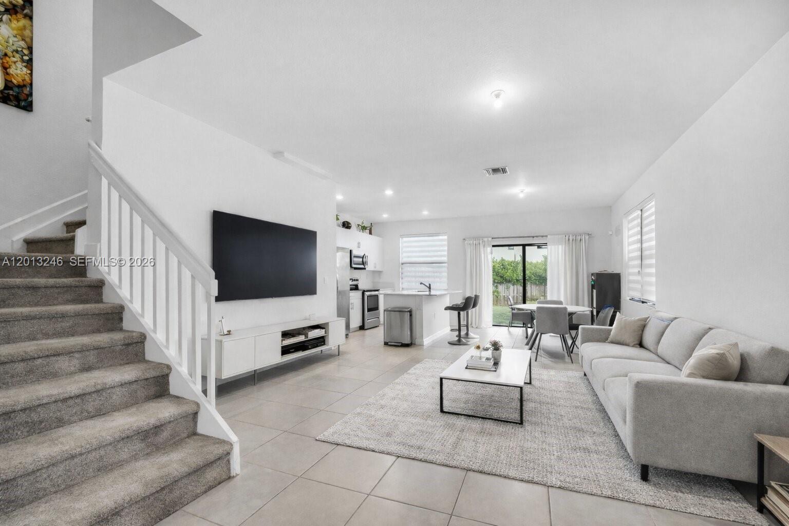25500 Southwest 108th Avenue Homestead, FL 33032 - Photo 6 of 26