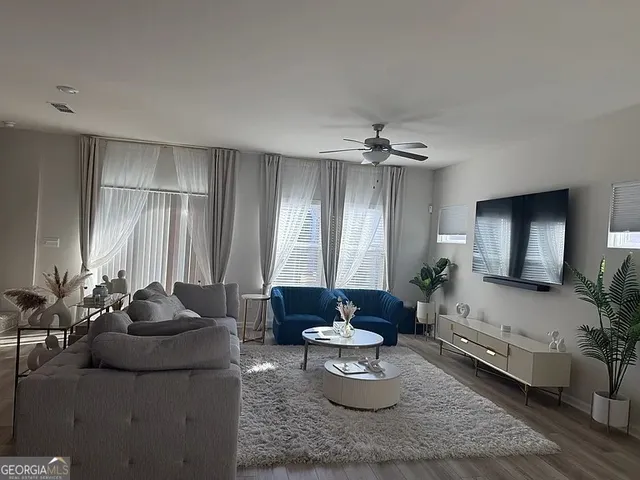 $3,200 | 1177 Sunny Lk Drive, Lawrenceville, GA 30043