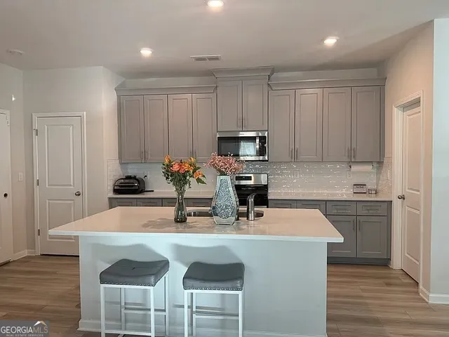 $3,200 | 1177 Sunny Lk Drive, Lawrenceville, GA 30043