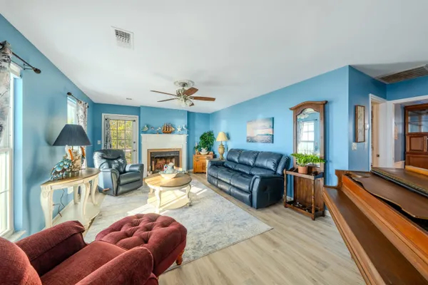 $625,000 | 1617 Highway 98 East, Carrabelle, FL 32322