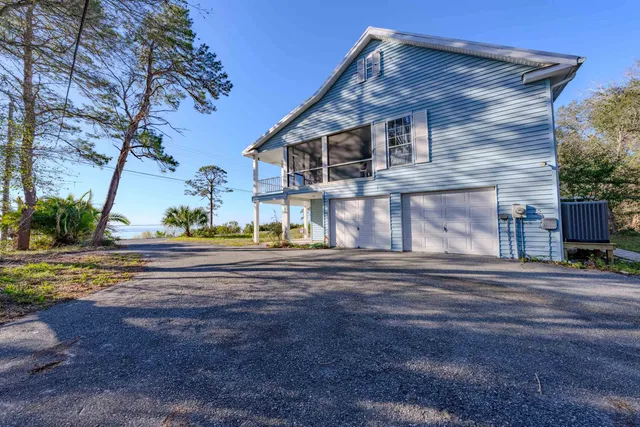 $625,000 | 1617 Highway 98 East, Carrabelle, FL 32322