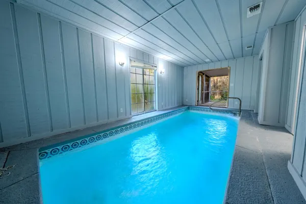 $625,000 | 1617 Highway 98 East, Carrabelle, FL 32322