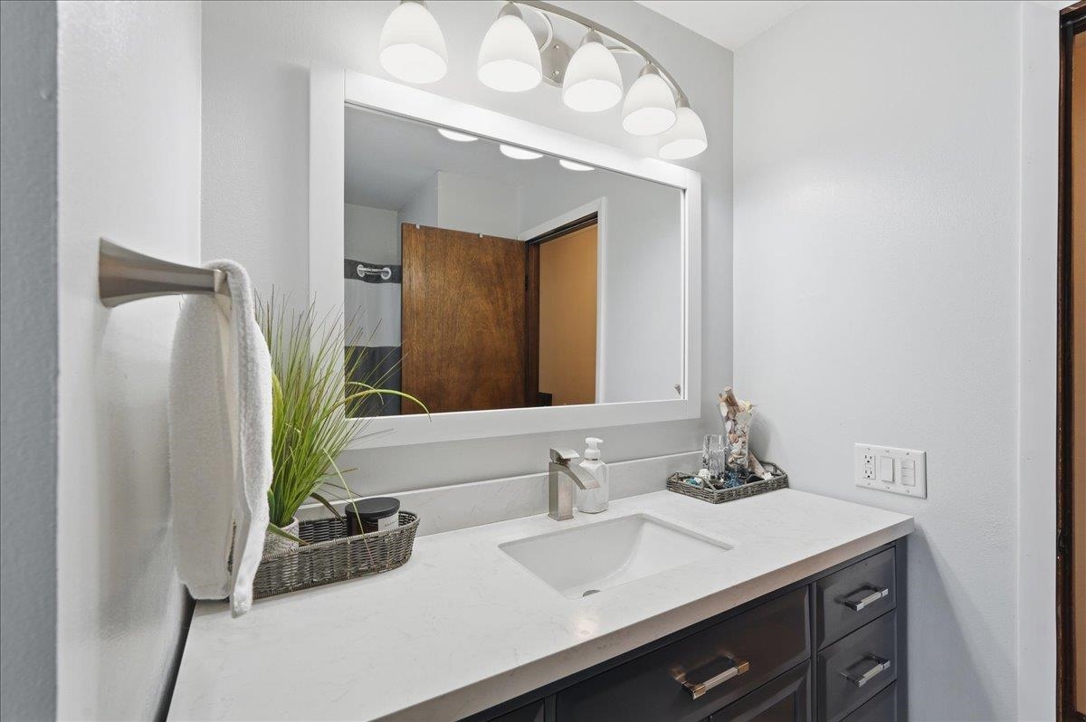 2817 Spring Hill Drive Stoughton, WI 53589 - Photo 23 of 53