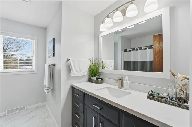 $409,000 | 2817 Spring Hill Drive, Stoughton, WI 53589