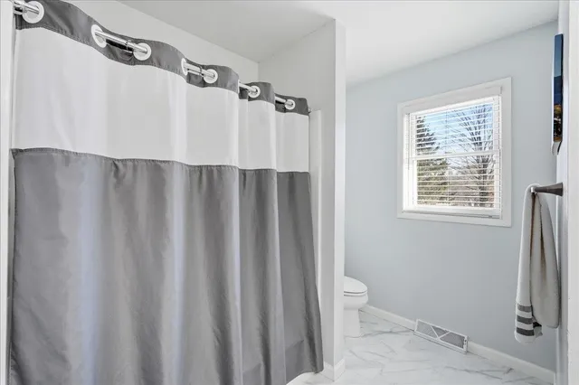 $409,000 | 2817 Spring Hill Drive, Stoughton, WI 53589