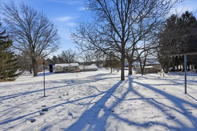 $409,000 | 2817 Spring Hill Drive, Stoughton, WI 53589