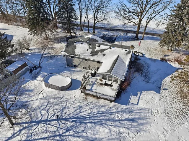 $409,000 | 2817 Spring Hill Drive, Stoughton, WI 53589