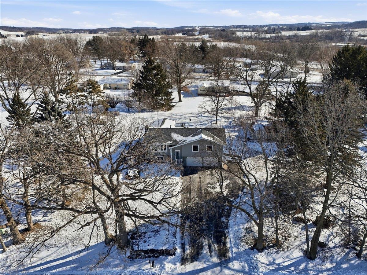 2817 Spring Hill Drive Stoughton, WI 53589 - Photo 51 of 53