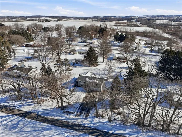 $409,000 | 2817 Spring Hill Drive, Stoughton, WI 53589