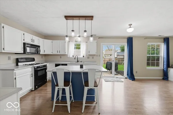 $325,000 | 18 Village Parkway, Pendleton, IN 46064