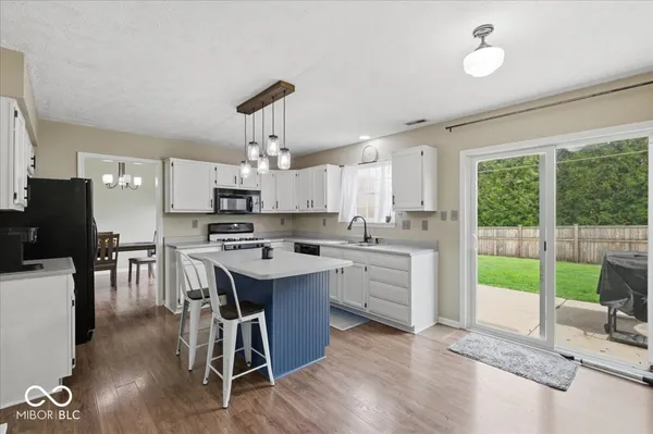 $325,000 | 18 Village Parkway, Pendleton, IN 46064