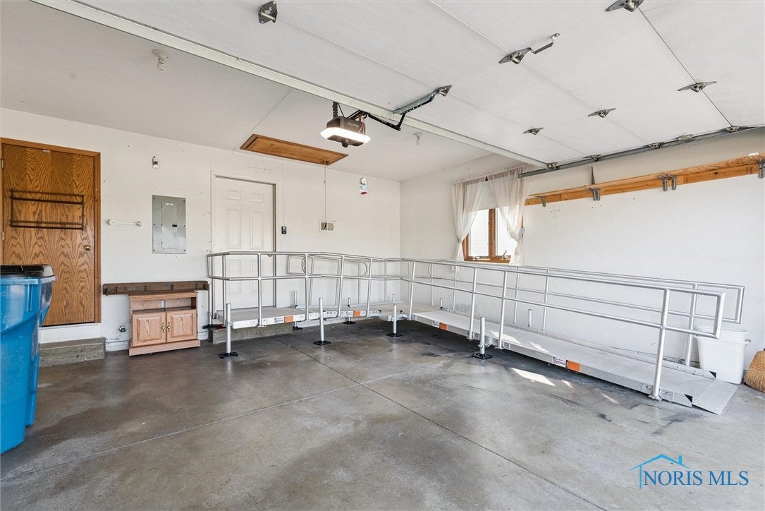 853 South Lallendorf Road Oregon, OH 43616 - Photo 24 of 33 Gallery Image 24