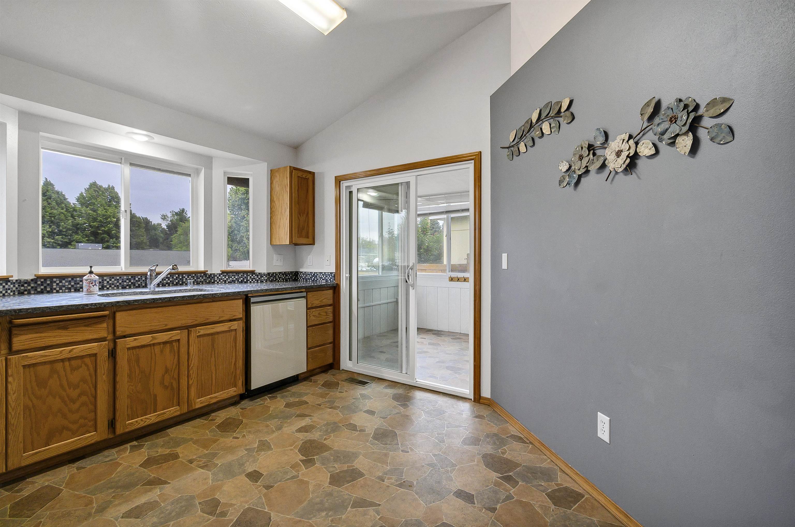 603 Marcella Avenue Cheney, WA 99004 - Photo 23 of 37