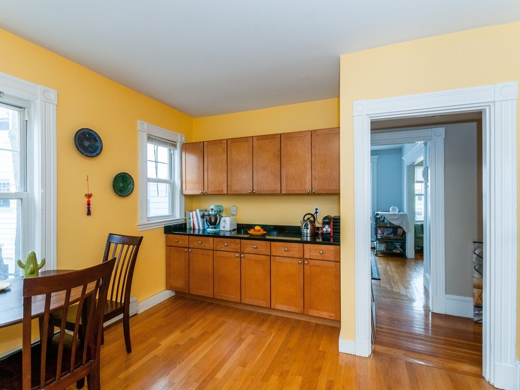 134 Middlesex Road, Unit 2 Chestnut Hill, MA 02467 - Photo 12 of 16