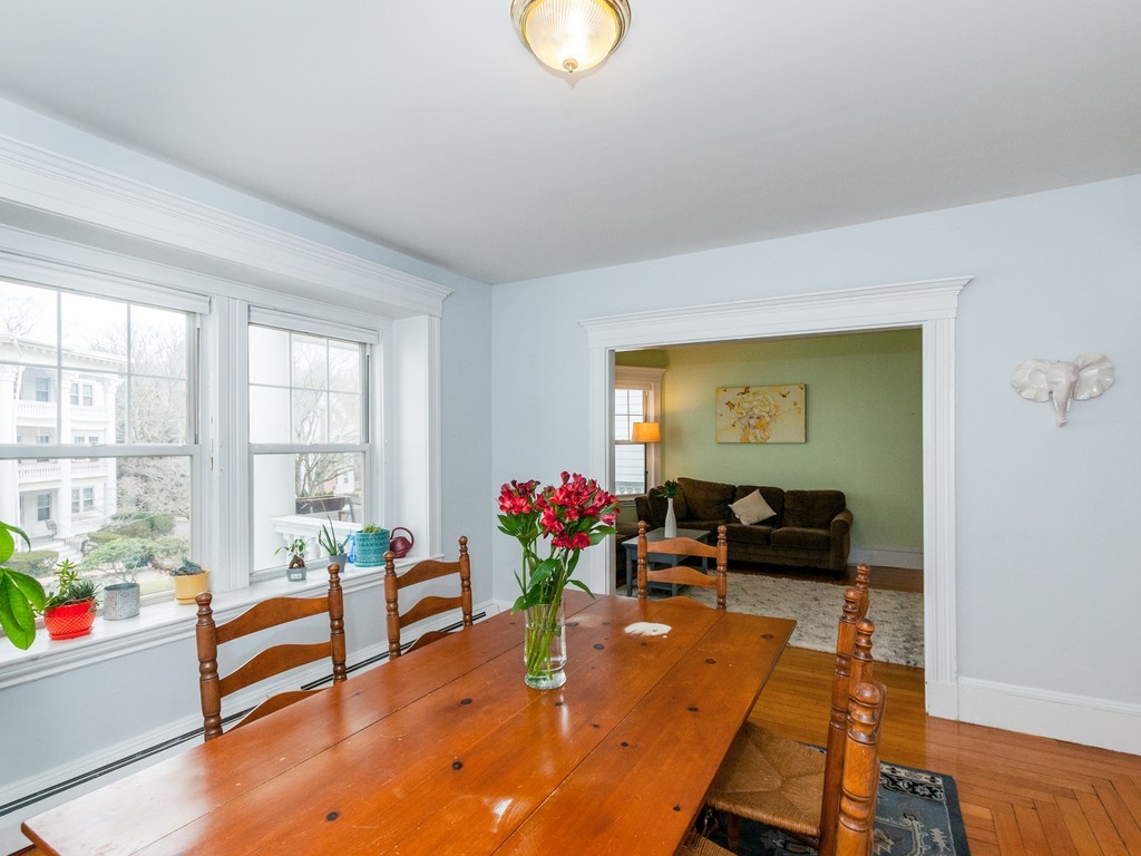 134 Middlesex Road, Unit 2 Chestnut Hill, MA 02467 - Photo 9 of 16
