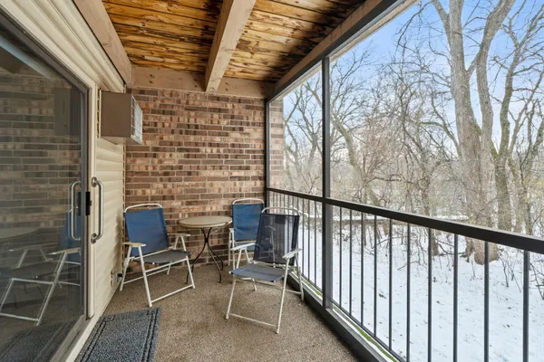 $142,000 | 10451 Greenbrier Road, Unit B103, Hopkins, MN 55305