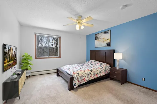 $142,000 | 10451 Greenbrier Road, Unit B103, Hopkins, MN 55305