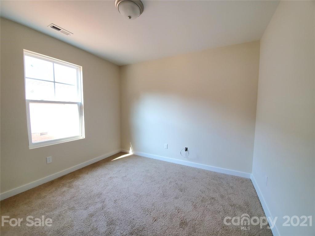446 Porter Road Rock Hill, SC 29730 - Photo 10 of 15 an empty room with a window