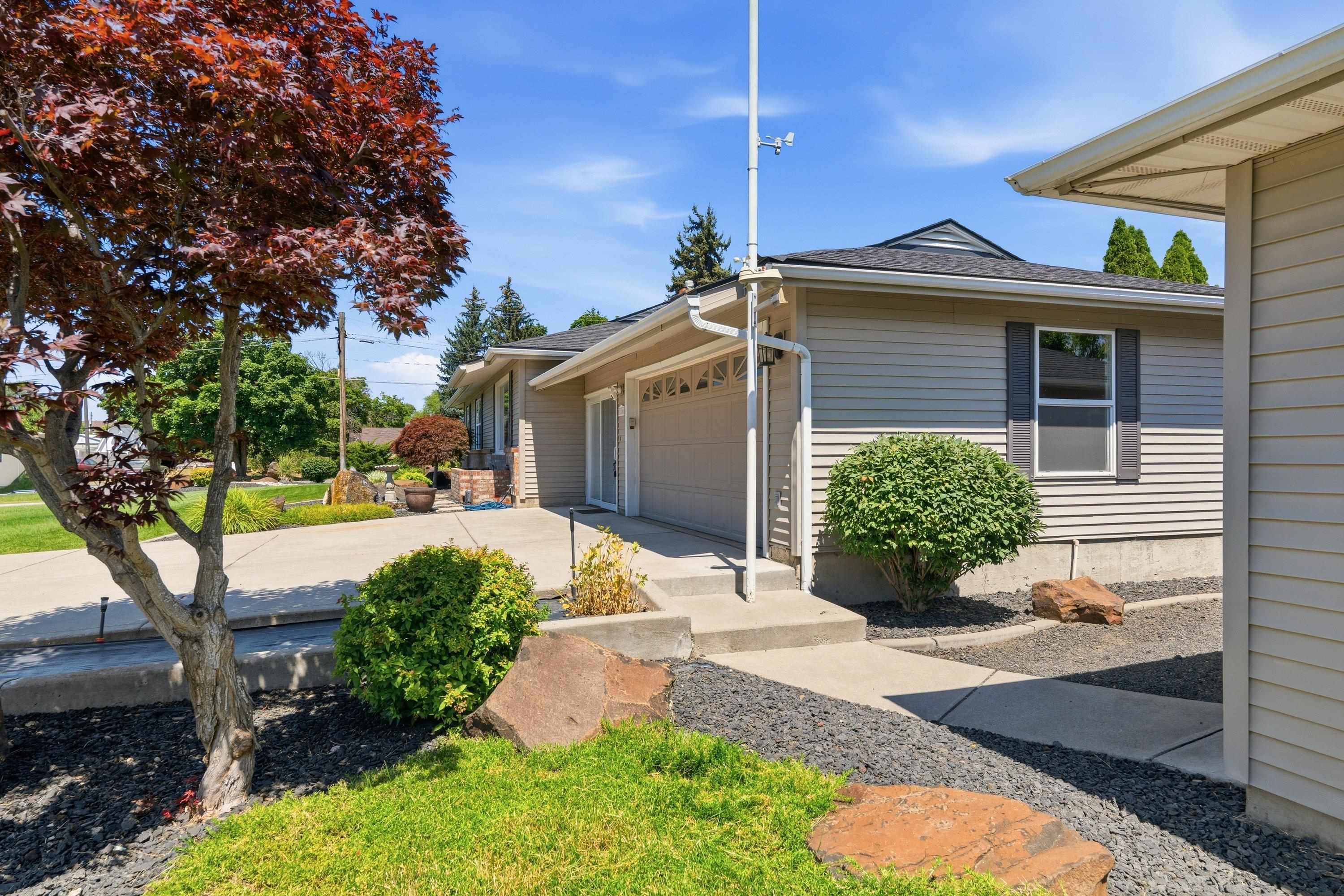 1116 South Willow Road Spokane, WA 99206 - Photo 3 of 49
