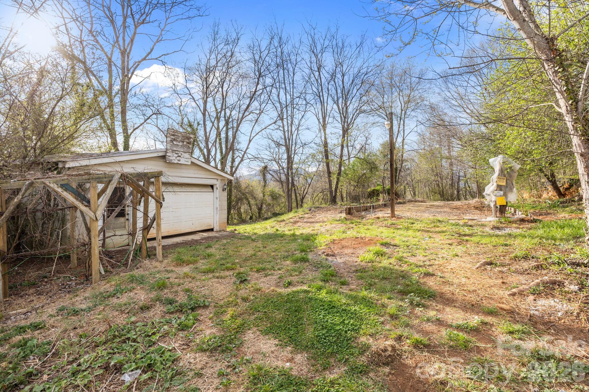 161 Pandora Circle Canton, NC 28716 - Photo 13 of 29