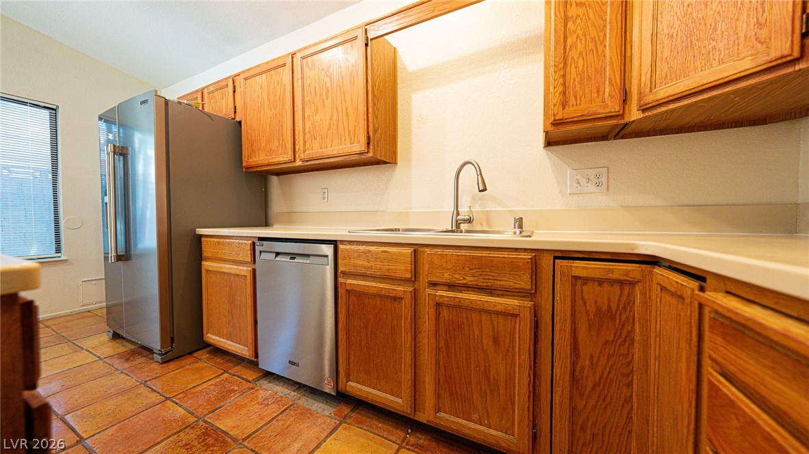 6357 Formula Way Las Vegas, NV 89146 - Photo 12 of 32