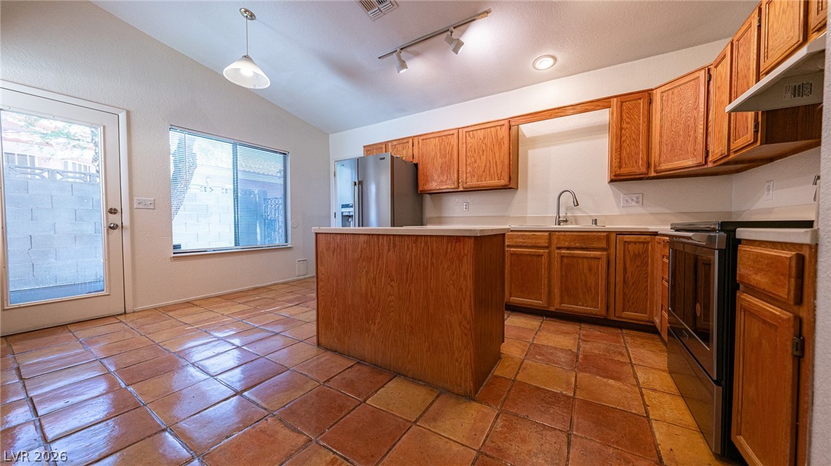 6357 Formula Way Las Vegas, NV 89146 - Photo 9 of 32