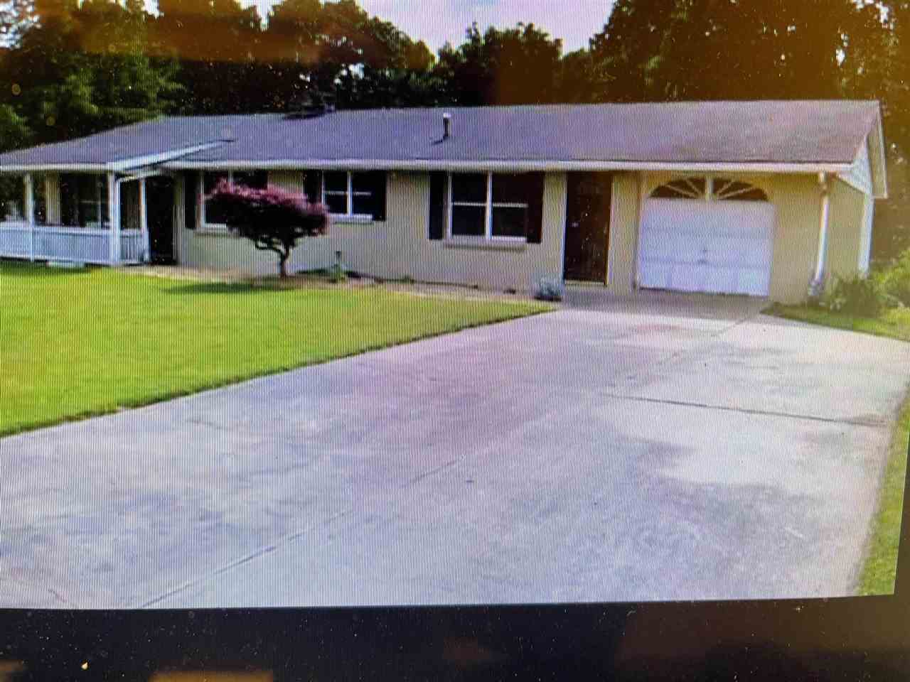 112 Lycan Road Ashland, KY 41101 - Photo 1 of 1