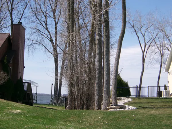 $229,900 | 333 Starkweather Drive, Beaver Dam, WI 53916