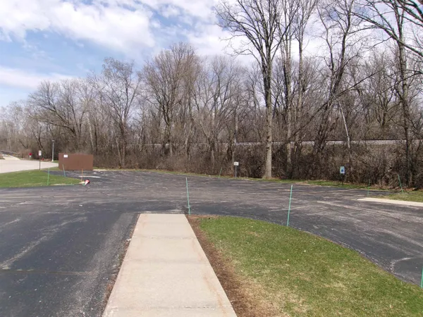 $229,900 | 333 Starkweather Drive, Beaver Dam, WI 53916