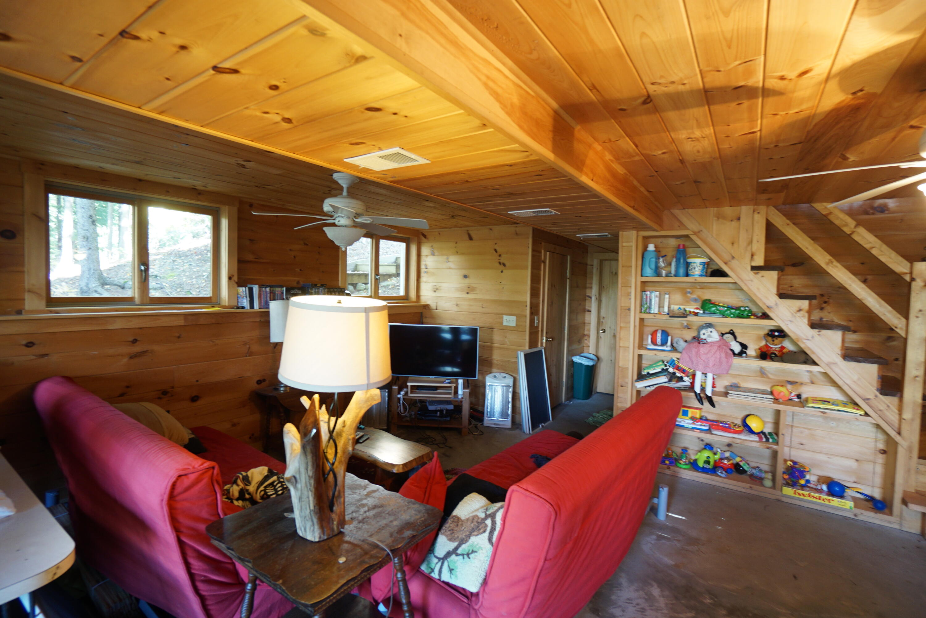 49 Sloper Lane Greenville, ME 04441 - Photo 8 of 50 FFA551E5-16D8-4F48-85EE-9ACDFD7CFA1E