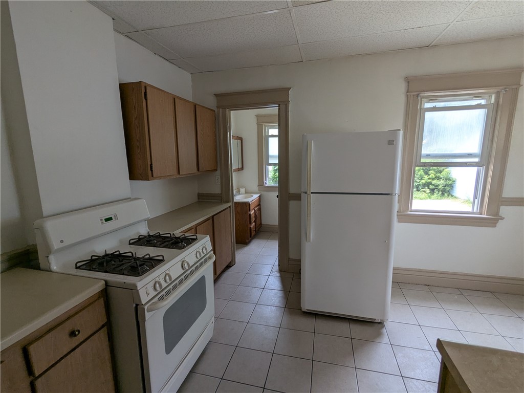 179-181 Field Street Rochester, NY 14620 - Photo 5 of 34