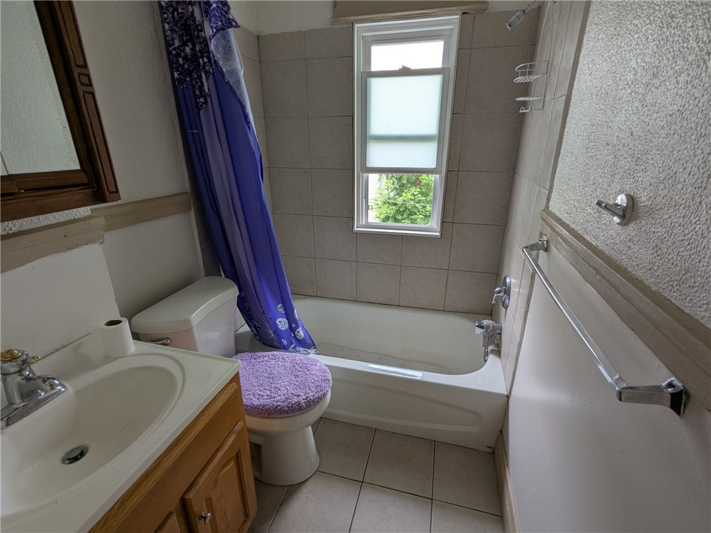 179-181 Field Street Rochester, NY 14620 - Photo 9 of 34