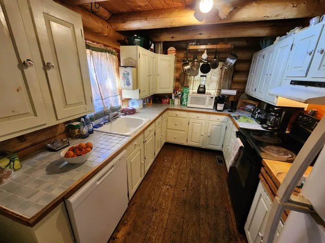 $399,900 | 188 Merit Drive, Unit U010/0031, Errol, NH 03579