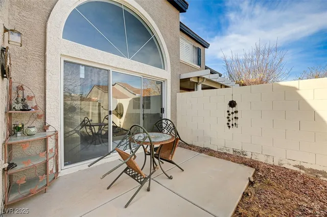 $2,230 | 516 Crimson View Place, Las Vegas, NV 89144