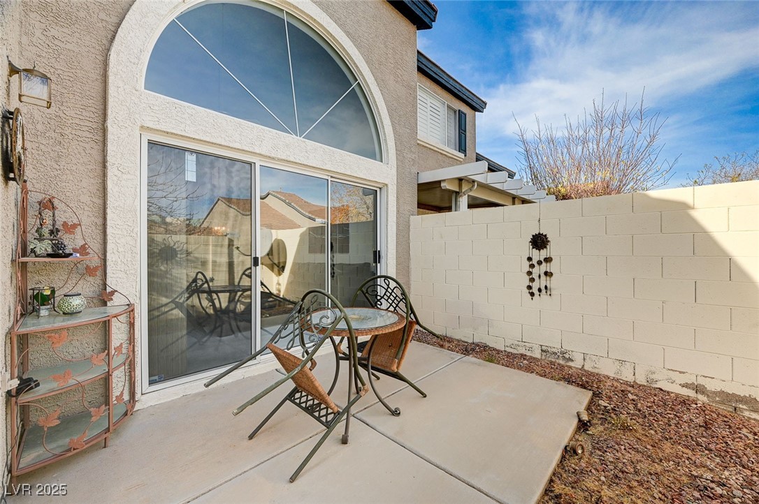 516 Crimson View Place Las Vegas, NV 89144 - Photo 35 of 66 View of patio