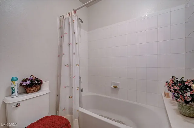 $2,230 | 516 Crimson View Place, Las Vegas, NV 89144