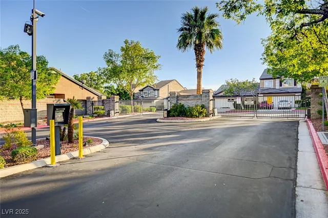 $2,230 | 516 Crimson View Place, Las Vegas, NV 89144