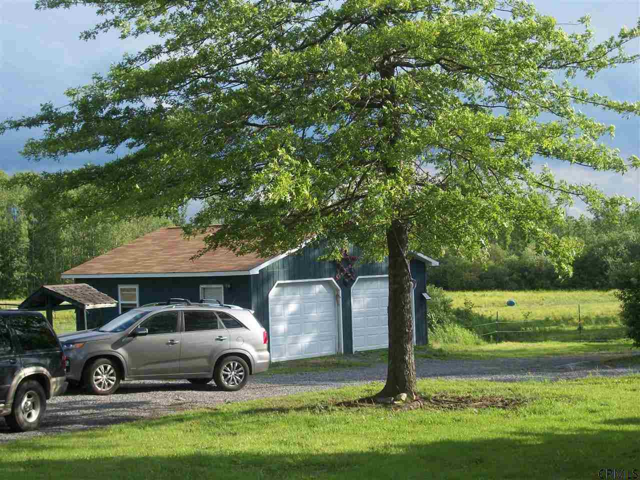 641 North Green Road Sprakers, NY 12166 - Photo 12 of 15 Photo 13