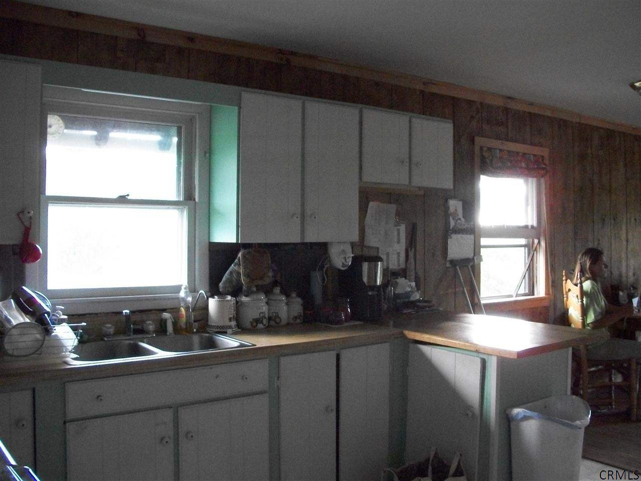 641 North Green Road Sprakers, NY 12166 - Photo 8 of 15 Photo 8
