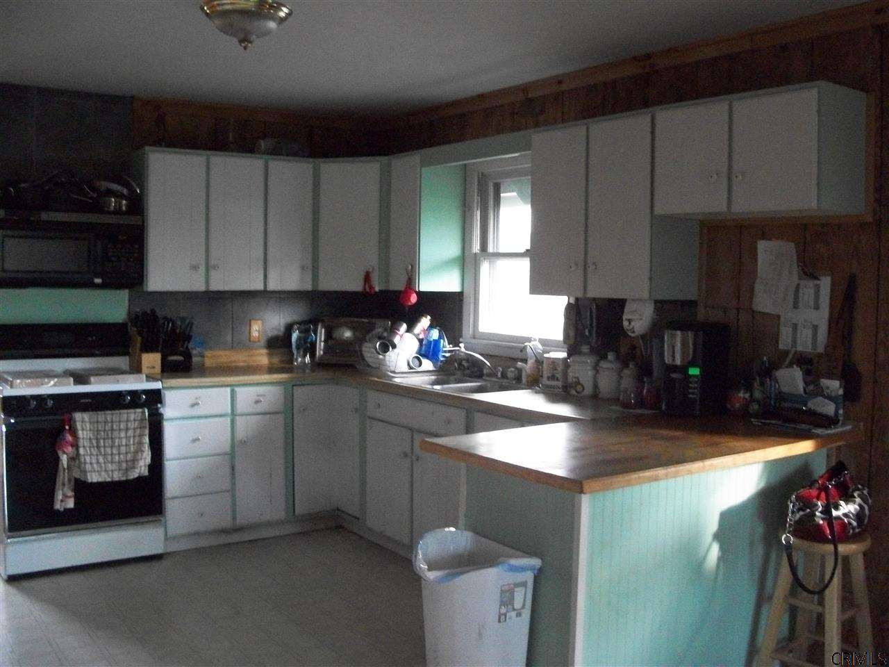 641 North Green Road Sprakers, NY 12166 - Photo 9 of 15 Photo 9