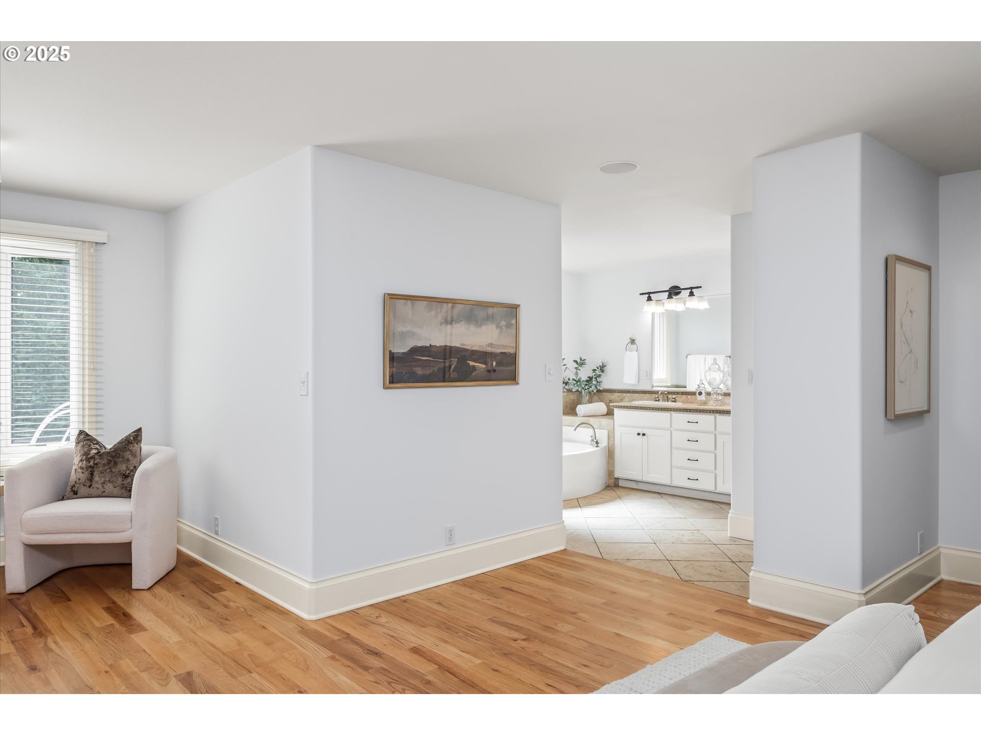 1705 Fairmount Boulevard Eugene, OR 97403 - Photo 23 of 48 a living room with stainless steel appliances kitchen island granite countertop furniture and a living room