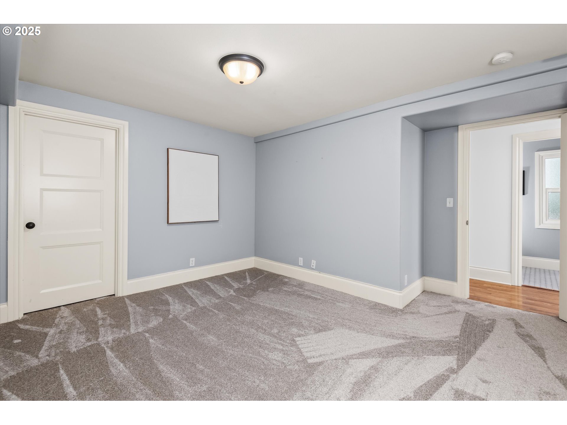 1705 Fairmount Boulevard Eugene, OR 97403 - Photo 38 of 48 a view of an empty room