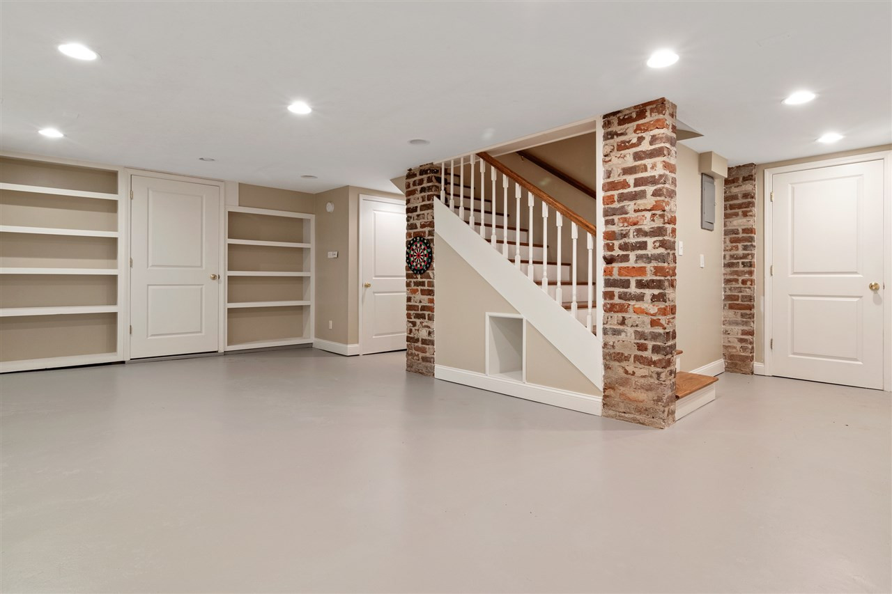 1512 Canterbury Road Raleigh, NC 27608 - Photo 24 of 30 Photo 24