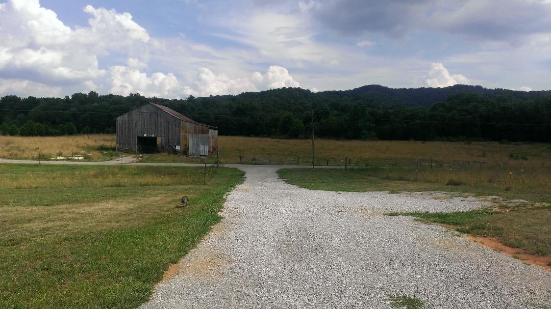 693 Doc Hill Road Rutledge, TN 37861 - Photo 7 of 9 image