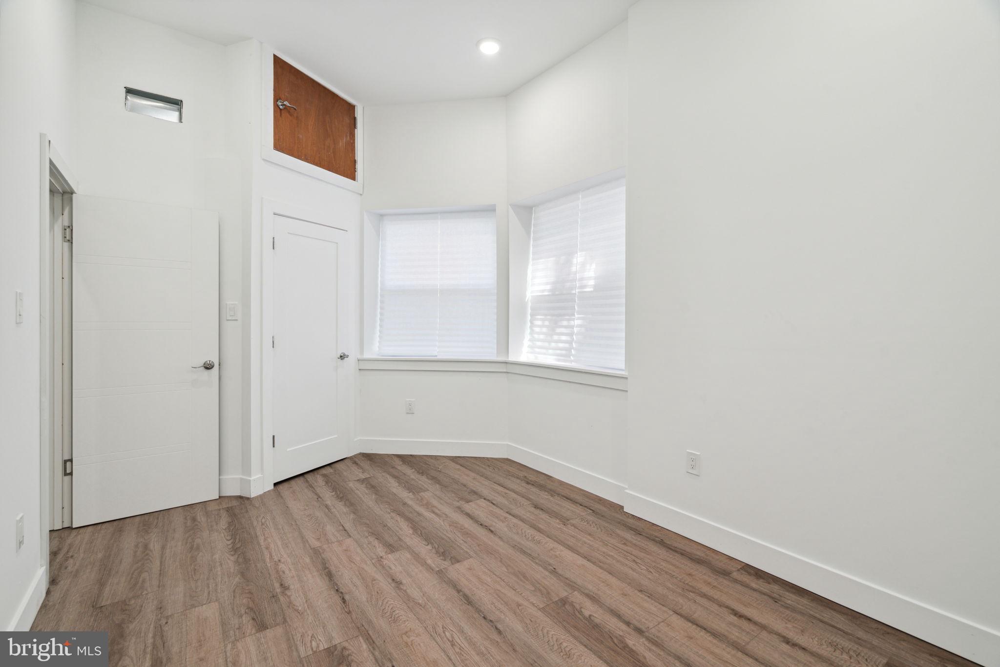 5164 Ridge Avenue Philadelphia, PA 19128 - Photo 9 of 64 Gallery Image 9