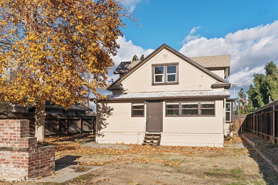 743 F Street Reedley, CA 93654 - Photo 22 of 23