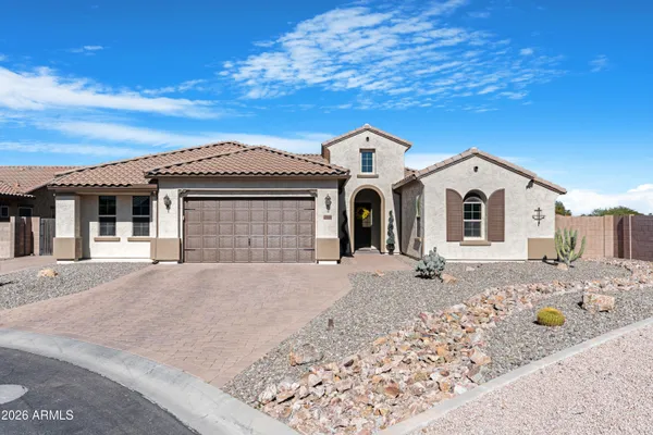 $995,000 | 2888 East Bellflower Drive, Gilbert, AZ 85298