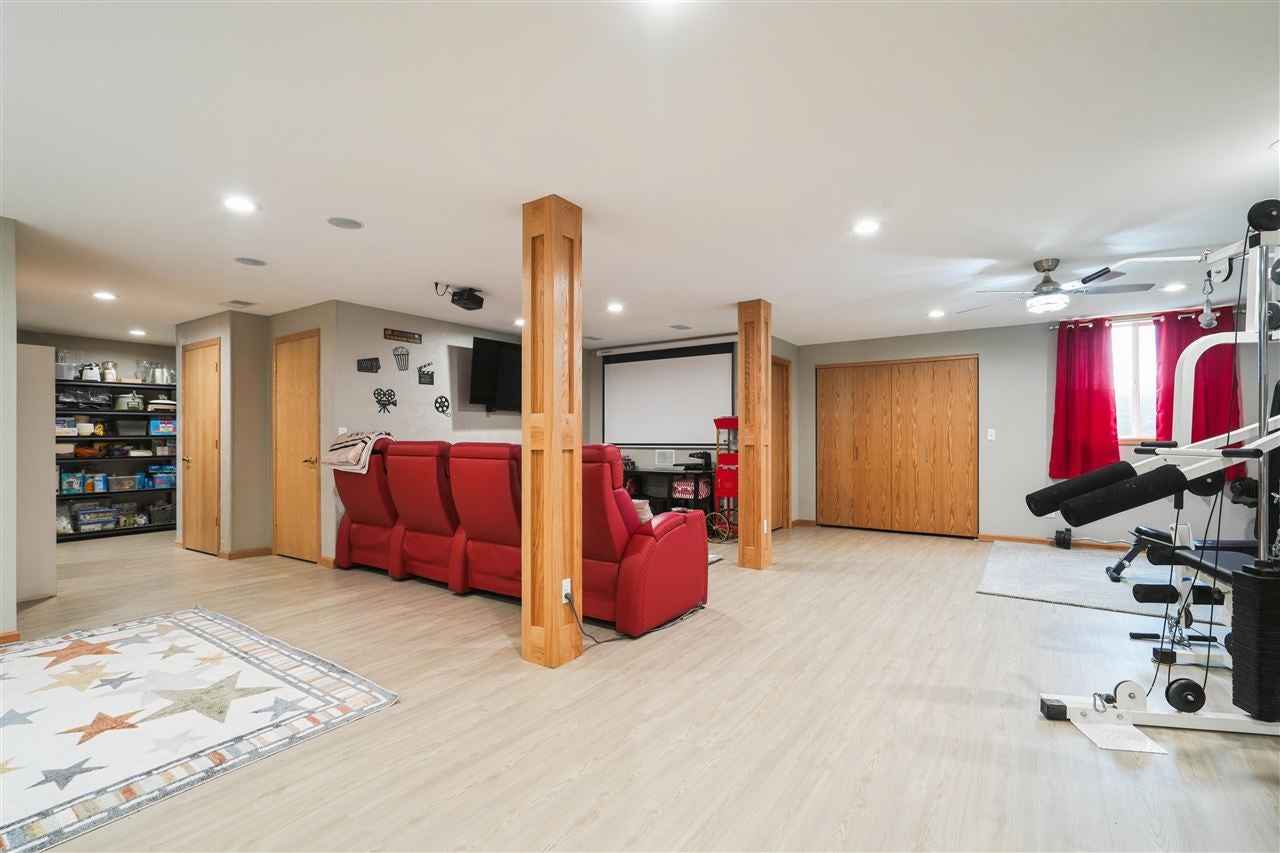 2870 Hunters Ridge Road Marion, IA 52302 - Photo 26 of 38 Gallery Image 26