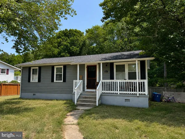 $549,900 | 8117 Kidd Street, Alexandria, VA 22309